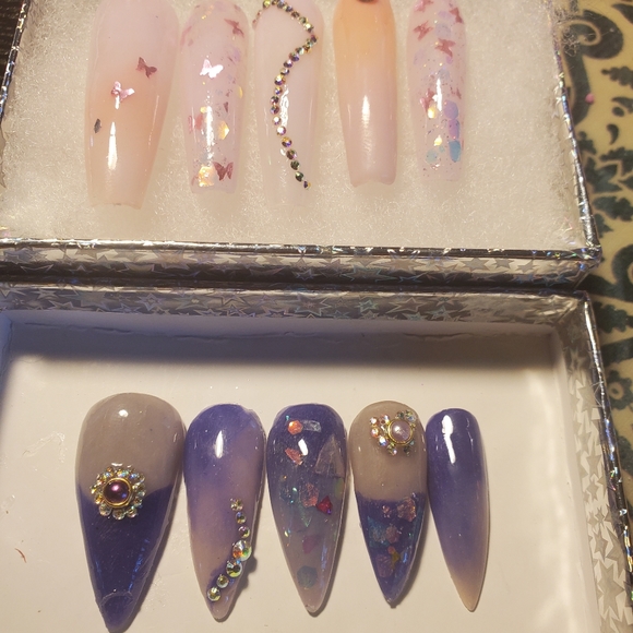 Custmized Nails - Picture 9 of 16